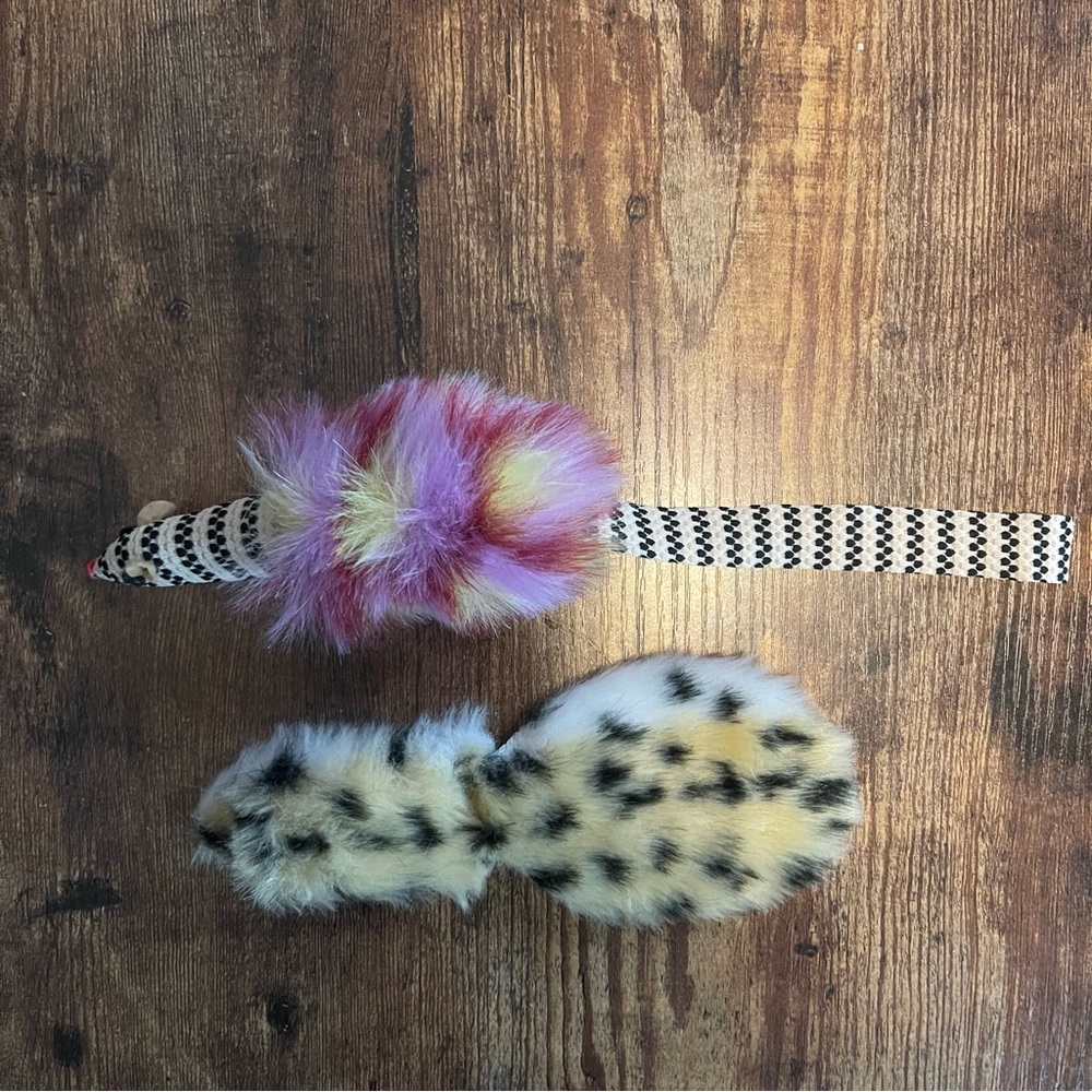 Leopard and Pink Fluffy Cat Toys